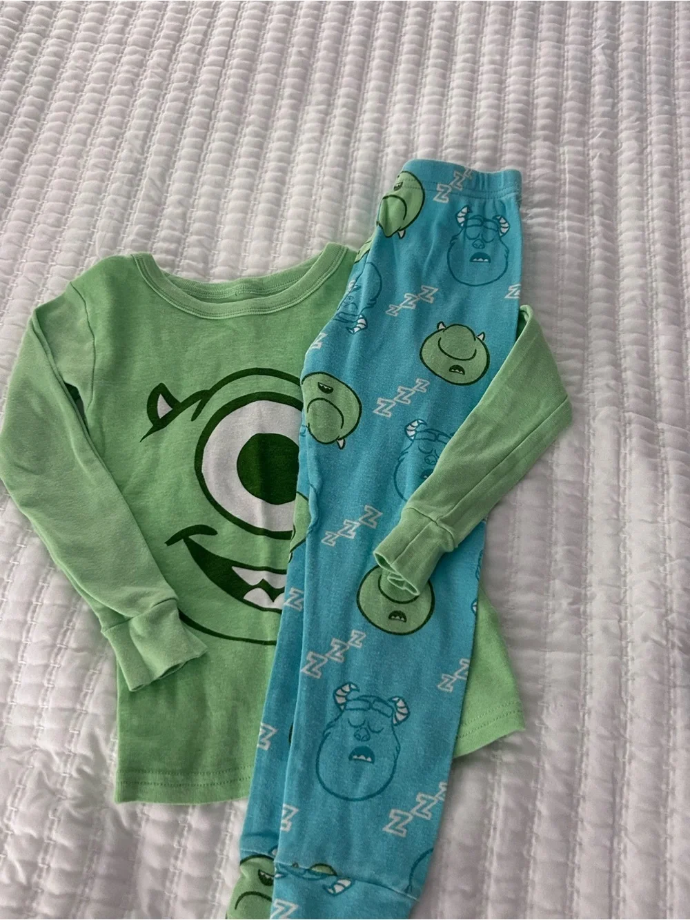 Monsters, Inc. Green & Blue Kids Pajama Set. Size 5T